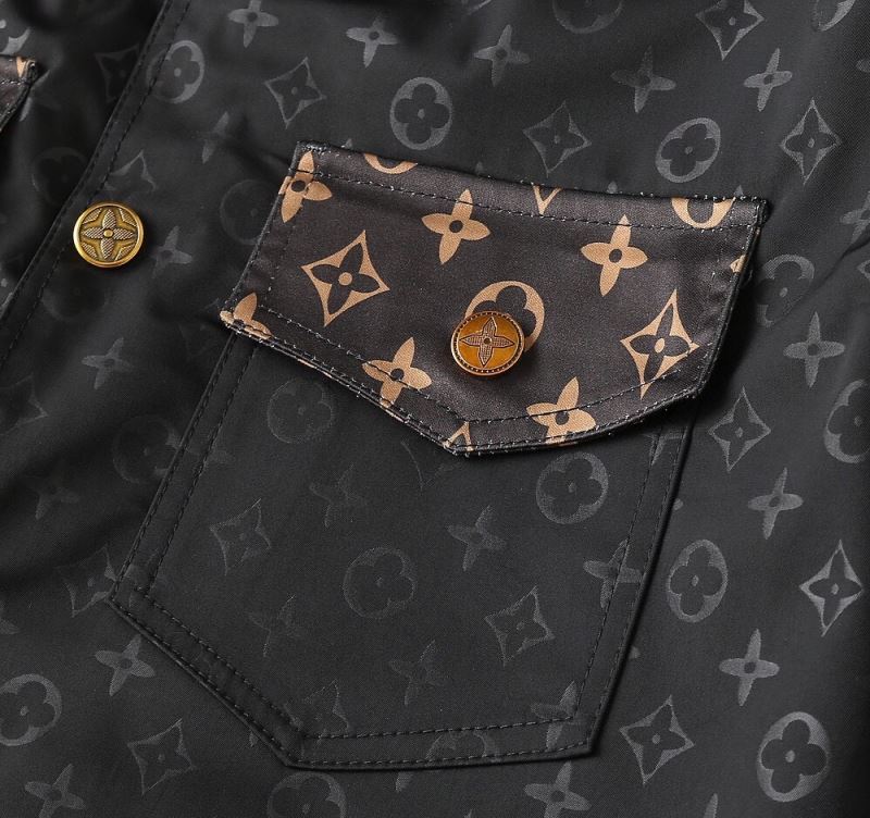 Louis Vuitton Outwear